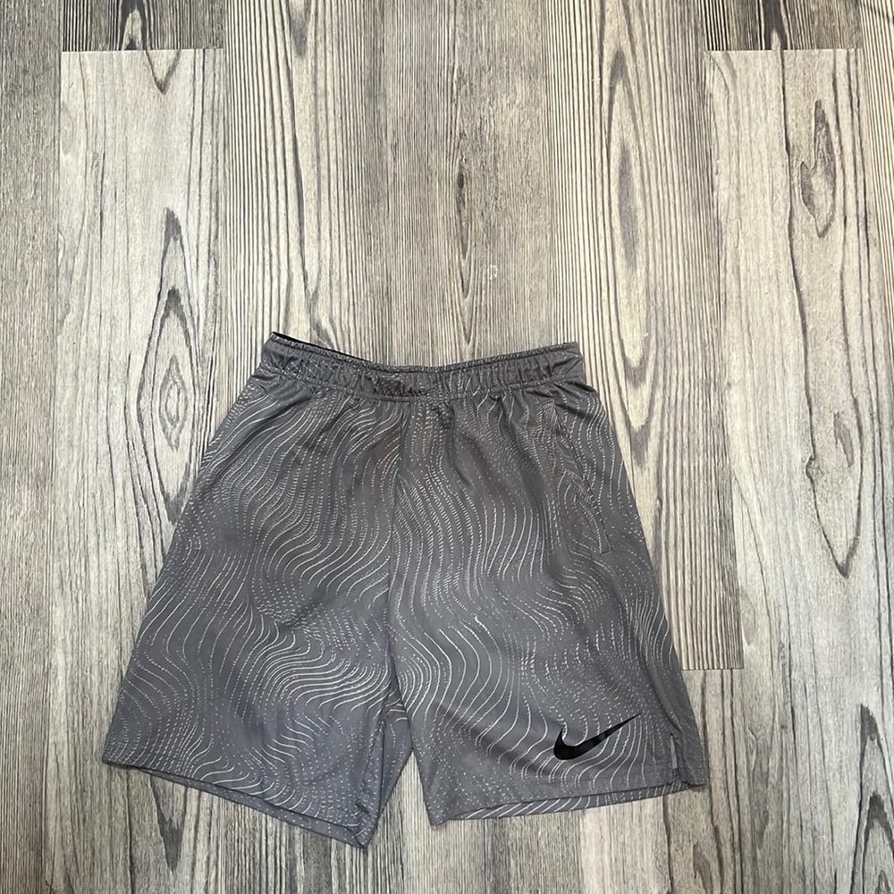 NIKE MEN’S “ATHLETIC SHORTS”